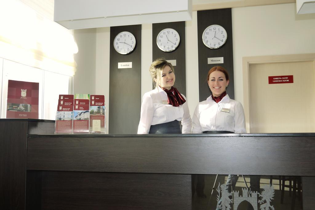 Optima Pochayiv Hotel Pochaiv Exterior photo